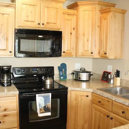 3 Queen Beds, 1 Twin Bed, 2 Rooms, 1 And A Half Bath, Self Check-In, Flexcation Equipped Idaho Falls Exterior photo